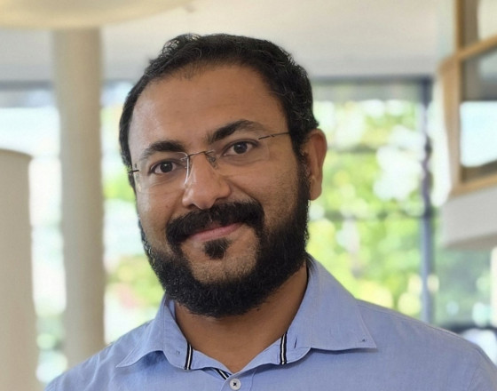 DR med M K Shamseldin